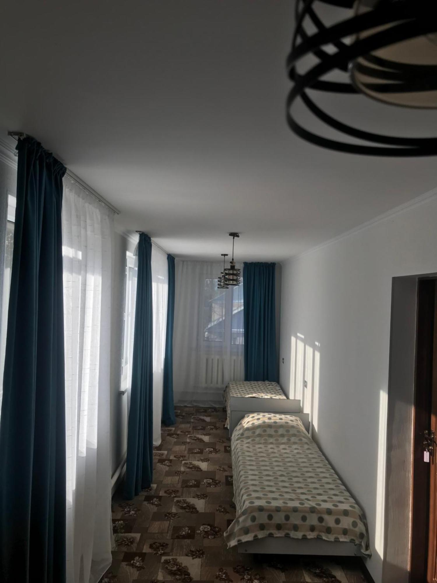 Agyn Guest House Karakol Exterior foto